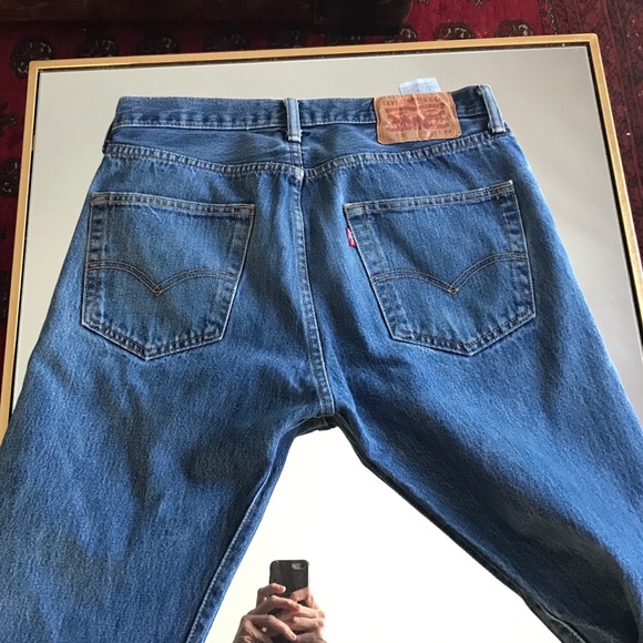 Levi’s 501 Medium Wash 32 x 32 100% cotton - Picture 2 of 4